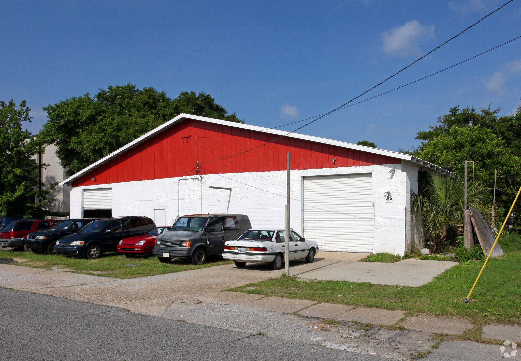 42 Tupelo Ave SE, Fort Walton Beach, FL for sale Primary Photo- Image 1 of 3