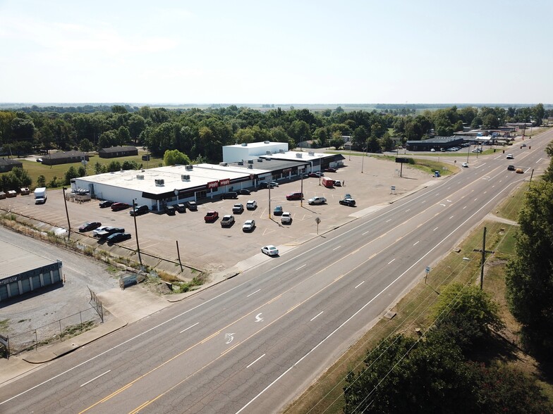 1038-1084 US 61 Hwy N, Tunica, MS for lease - Building Photo - Image 2 of 6