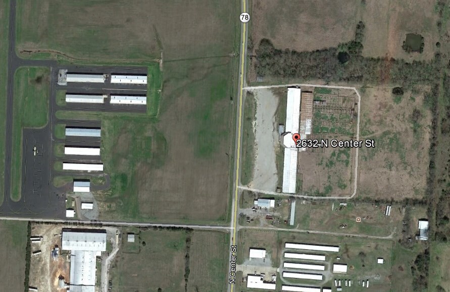 2632 N Center St, Bonham, TX for sale - Primary Photo - Image 1 of 1