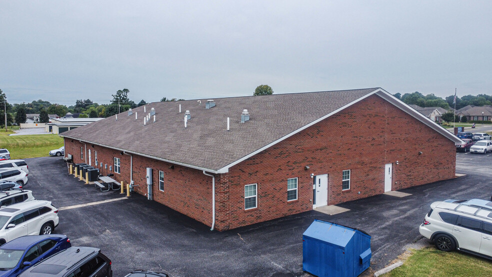 2620 Perkins Creek Dr, Paducah, KY for sale - Building Photo - Image 3 of 10