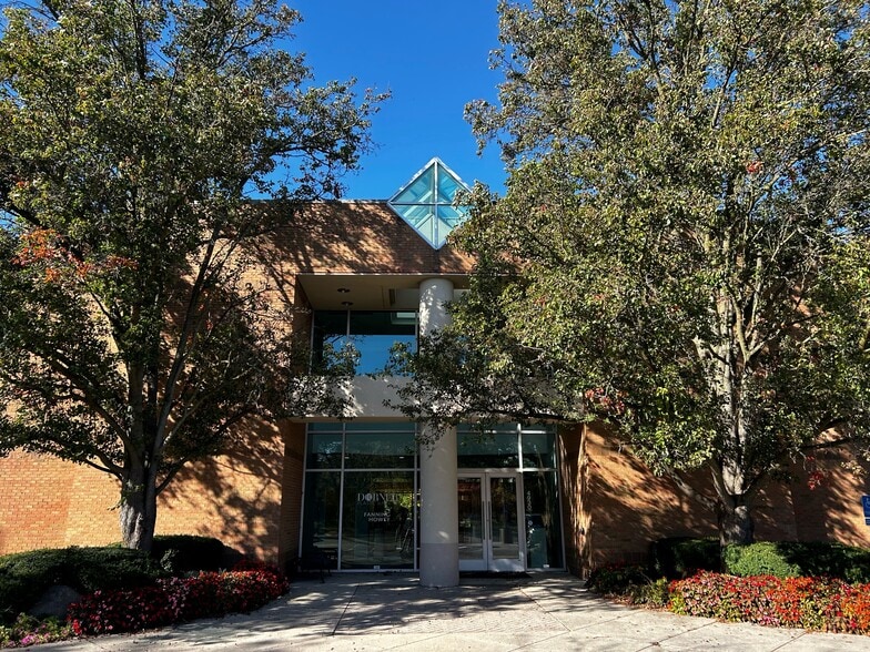 4930 Bradenton Ave, Dublin, OH for lease - Building Photo - Image 1 of 9