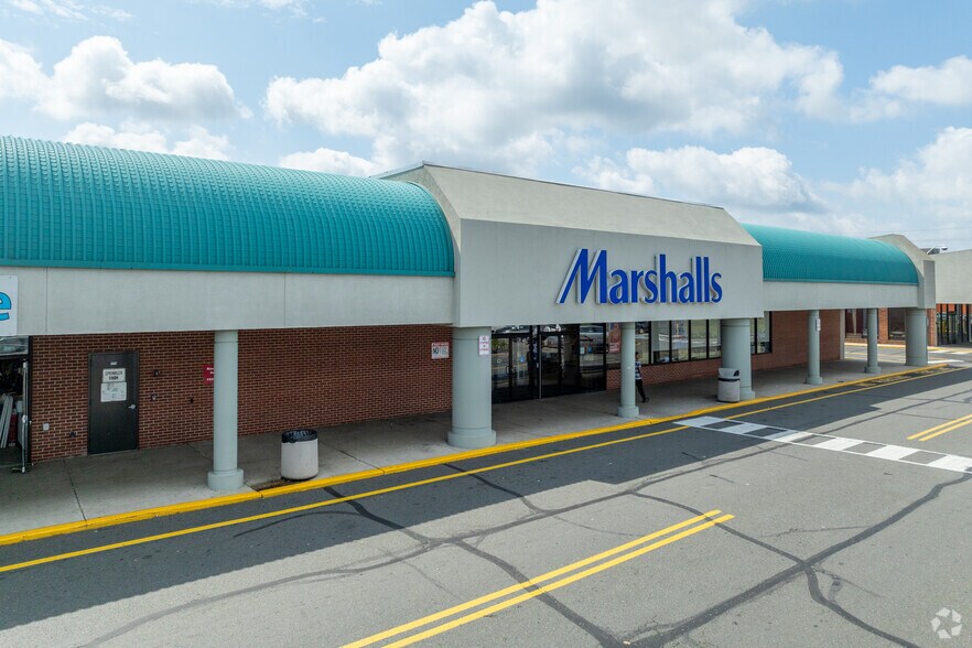 1520-1560 N Olden Avenue Ext, Ewing, NJ for sale - Primary Photo - Image 1 of 1