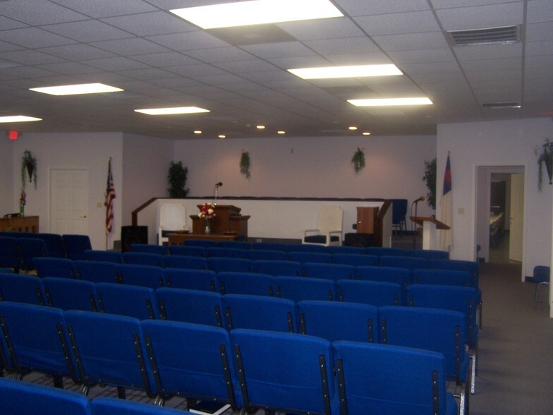 1515 Terry Rd, Jackson, MS 39204