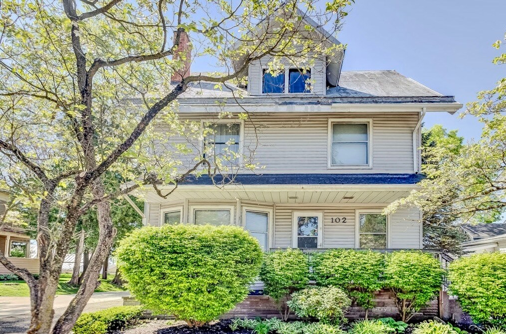 102 E Gambier St, Mount Vernon, OH for sale Primary Photo- Image 1 of 1