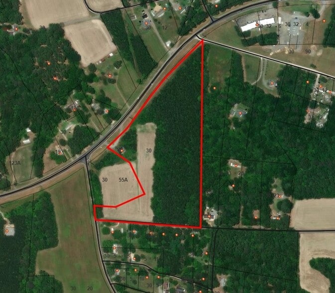 2022 Greys Point Rd, Topping, VA for sale - Building Photo - Image 3 of 4