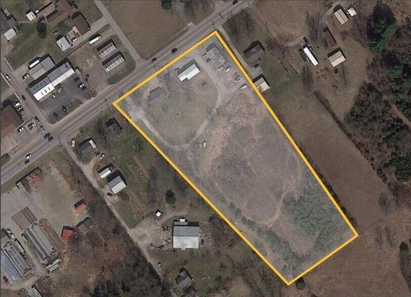 12020 Highway 62, Charlestown, IN for sale - Building Photo - Image 1 of 1