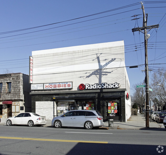 3587 E Tremont Ave, Bronx, NY for sale - Primary Photo - Image 1 of 1