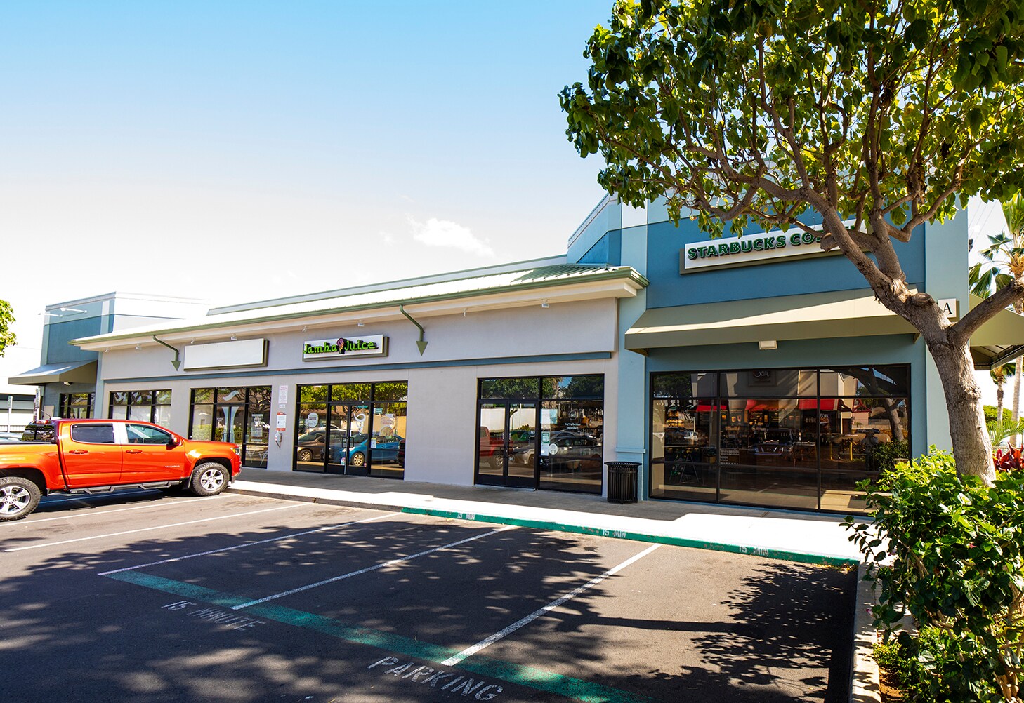 94-673 Kupuohi St, Waipahu, HI for lease Building Photo- Image 1 of 3