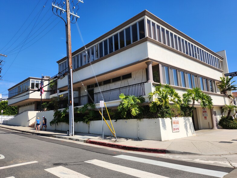 984 Monument St, Pacific Palisades, CA for lease - Building Photo - Image 1 of 5