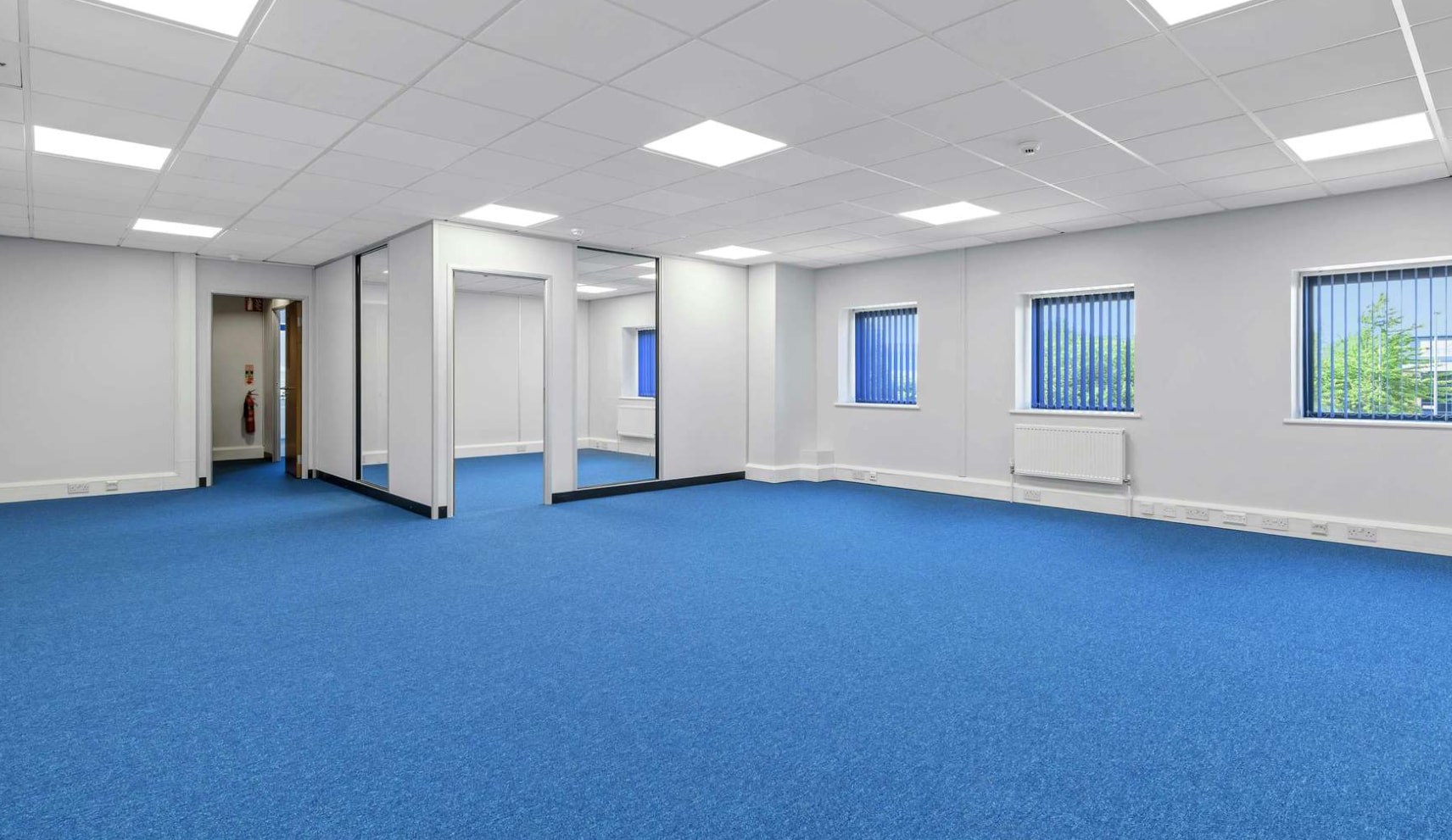 Regs Way, Coalville for lease Interior Photo- Image 1 of 3