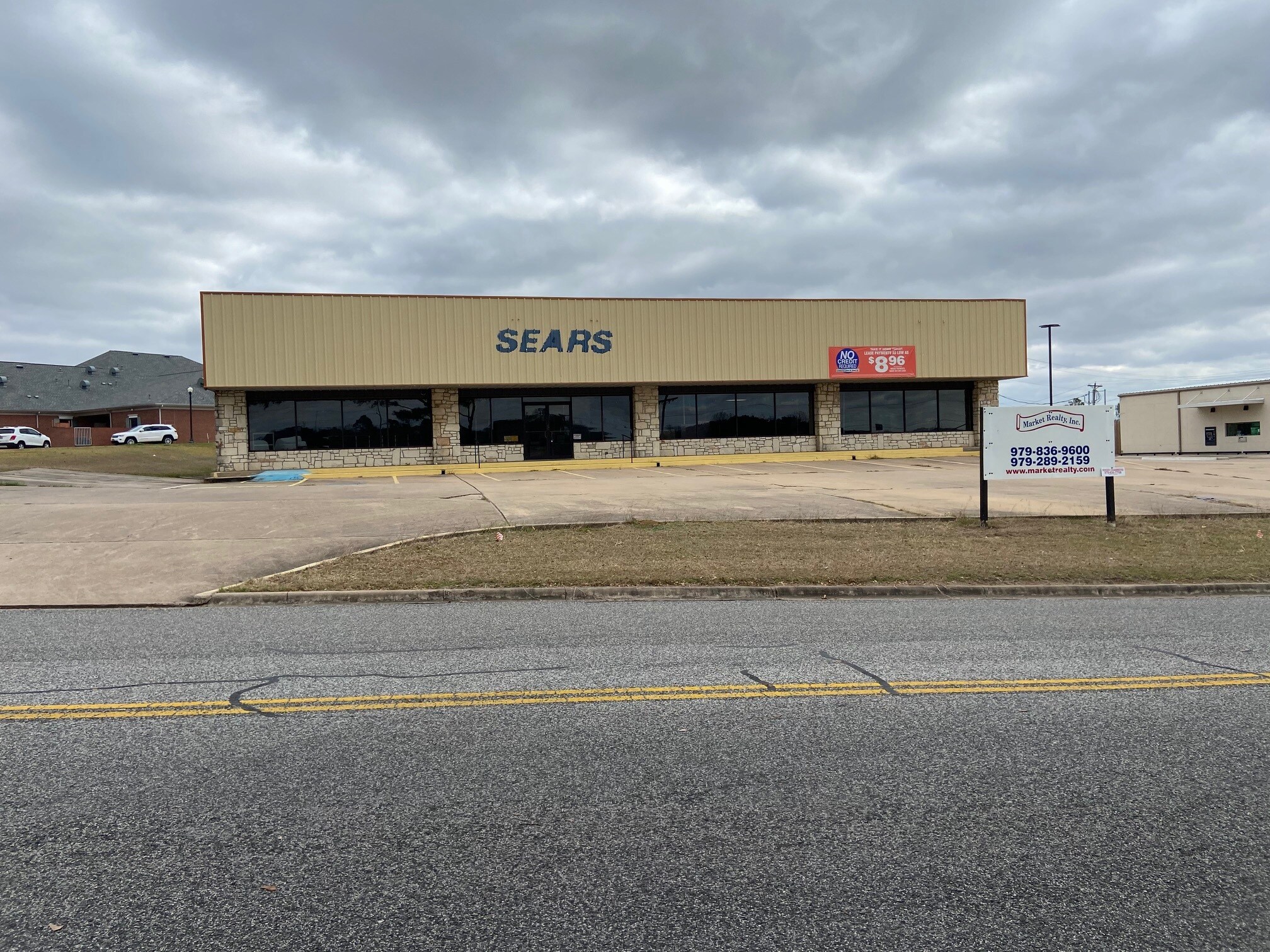 2507 Becker Dr, Brenham, TX for sale Building Photo- Image 1 of 1