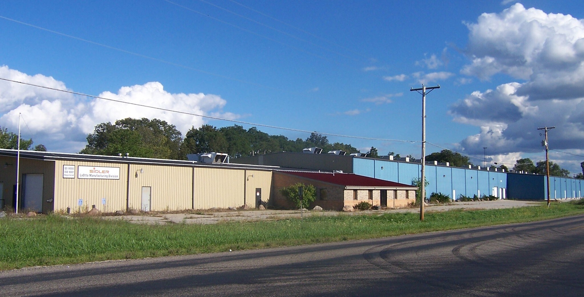 11654 E 400 South, Laotto, IN 46763