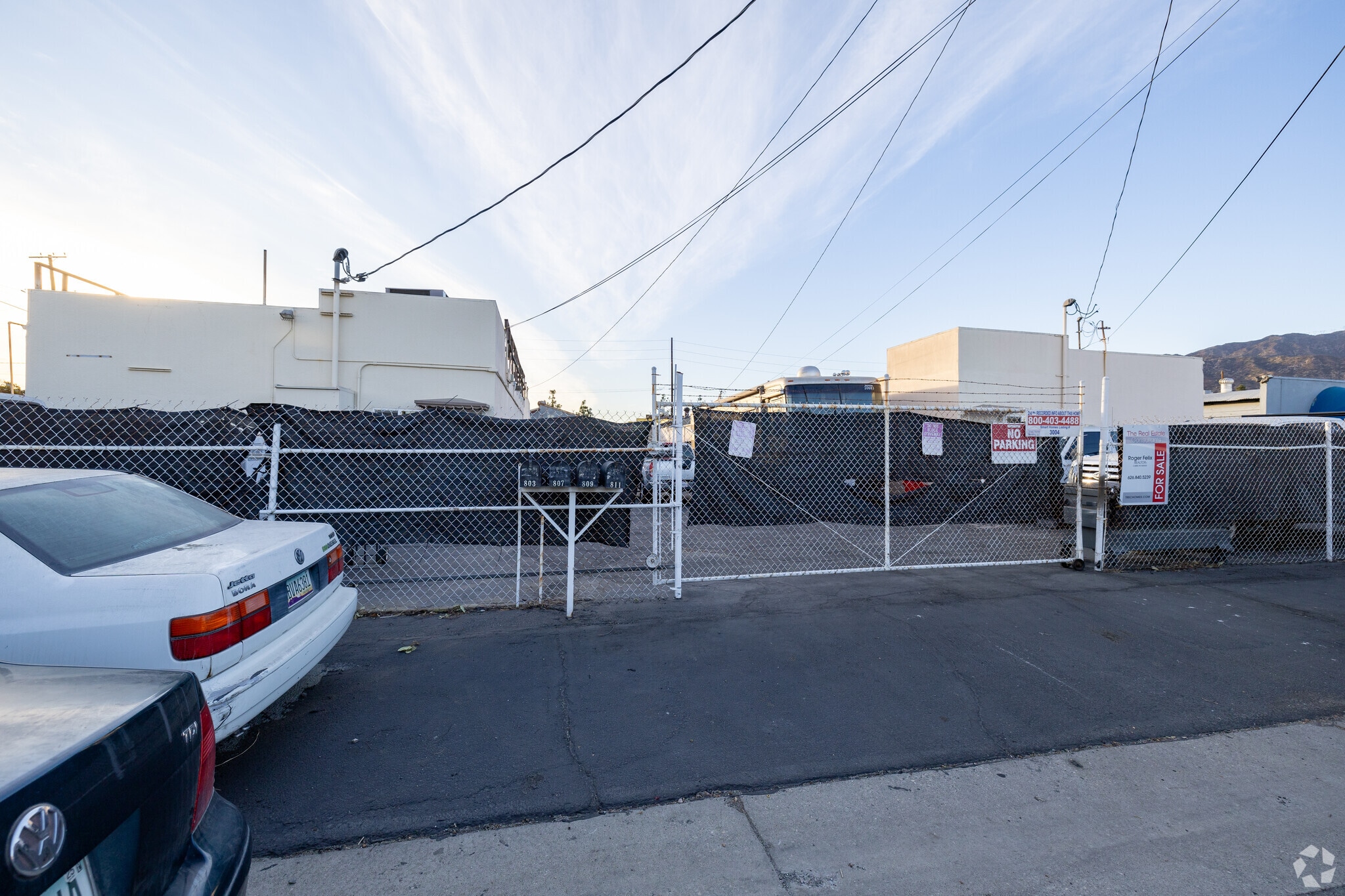 803-809 N Loren Ave, Azusa, CA for sale Primary Photo- Image 1 of 3