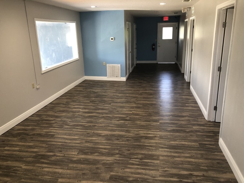 2720-2728 13th St, Saint Cloud, FL for lease - Building Photo - Image 3 of 6