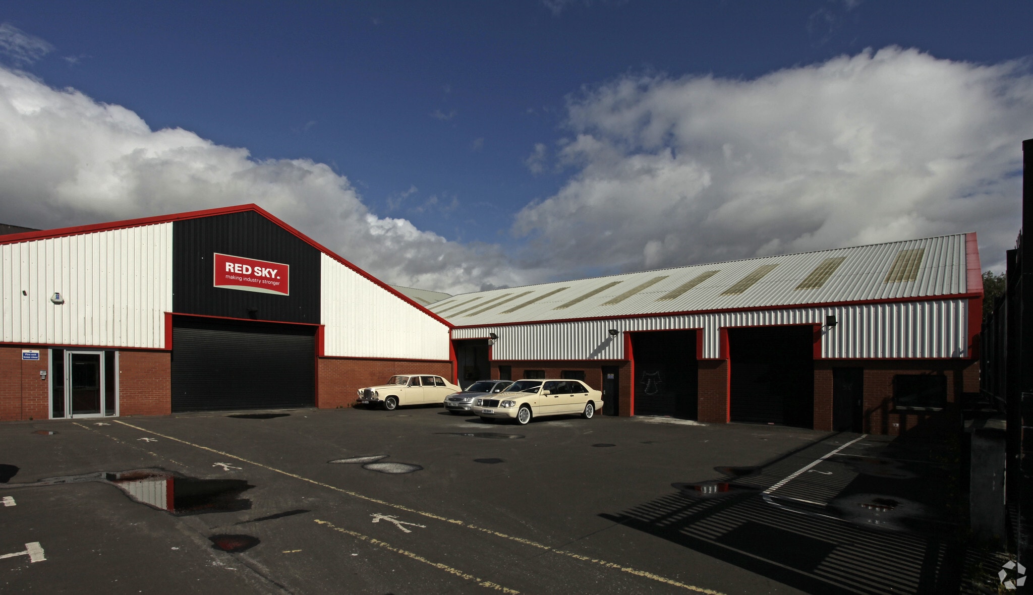 41 McGowan St, Paisley for sale Primary Photo- Image 1 of 1