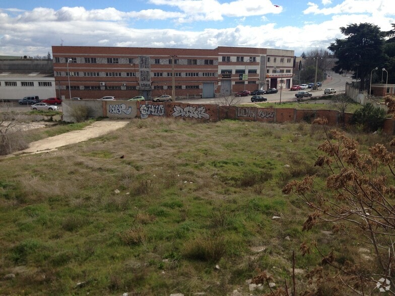 Calle de San Dalmacio, 10, Madrid, Madrid for sale - Building Photo - Image 1 of 1