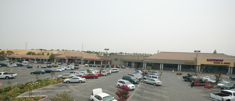 3421-3365 Deer Valley Rd, Antioch, CA for lease - Building Photo - Image 2 of 8