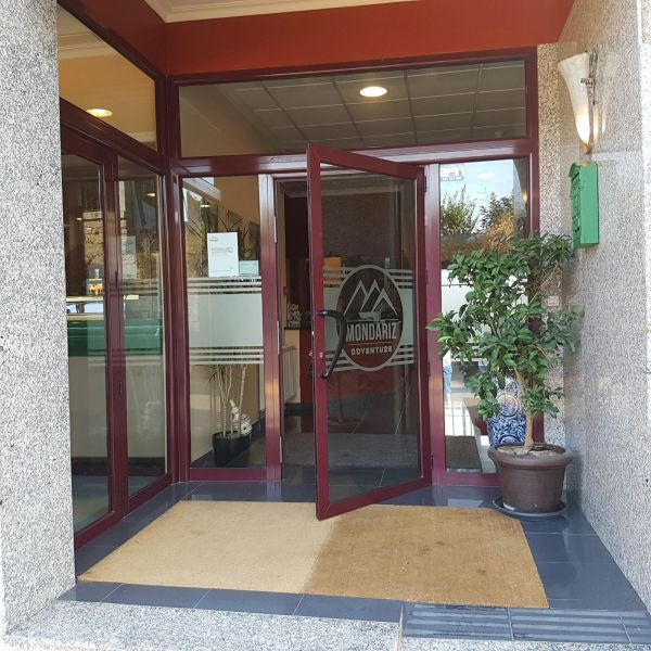 Retail in Mondariz, Pontevedra for sale Building Photo- Image 1 of 5