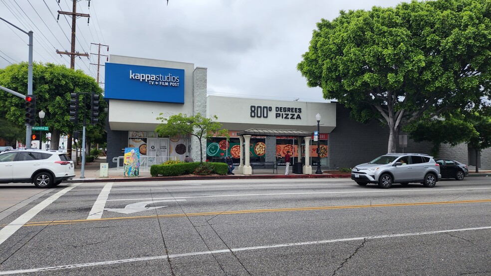 3619 W Magnolia Blvd, Burbank, CA for sale - Building Photo - Image 1 of 1