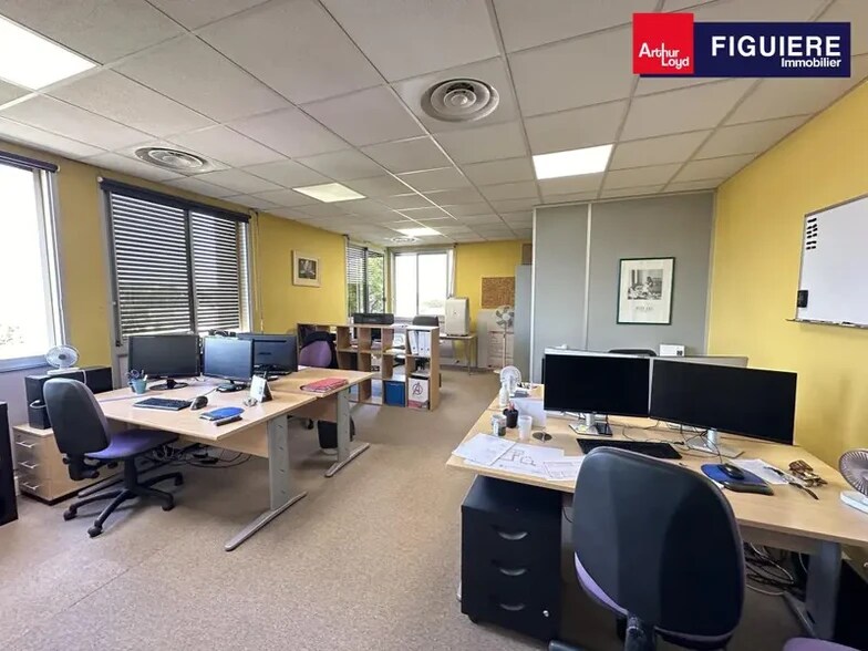 5 Rue Charles Duchesne, Aix-en-Provence for sale - Building Photo - Image 2 of 20