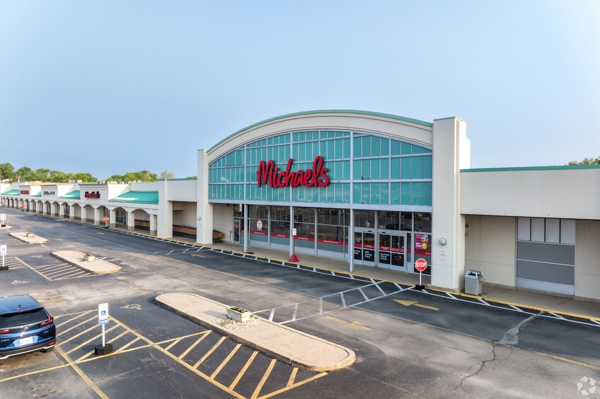 7204-7300 Dempster St, Morton Grove, IL for sale Primary Photo- Image 1 of 1