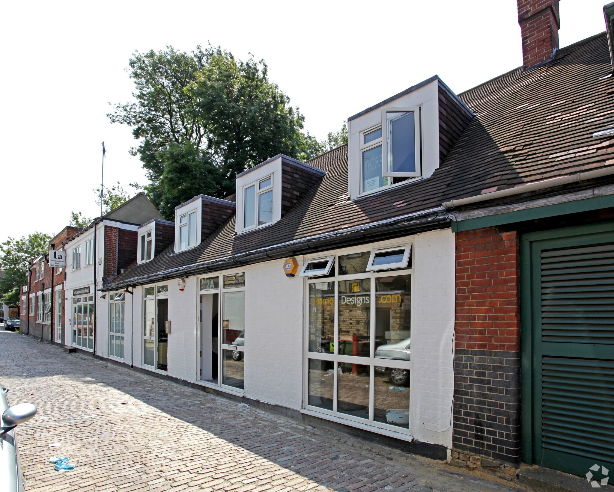 2-2A Accommodation Rd, London for sale Primary Photo- Image 1 of 1