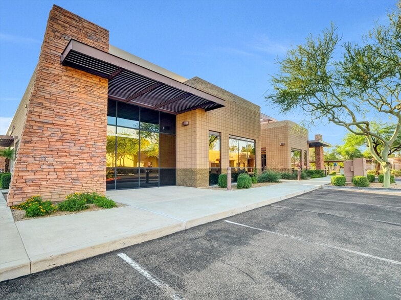 16841 N 31st Ave, Phoenix, AZ for sale - Building Photo - Image 3 of 15