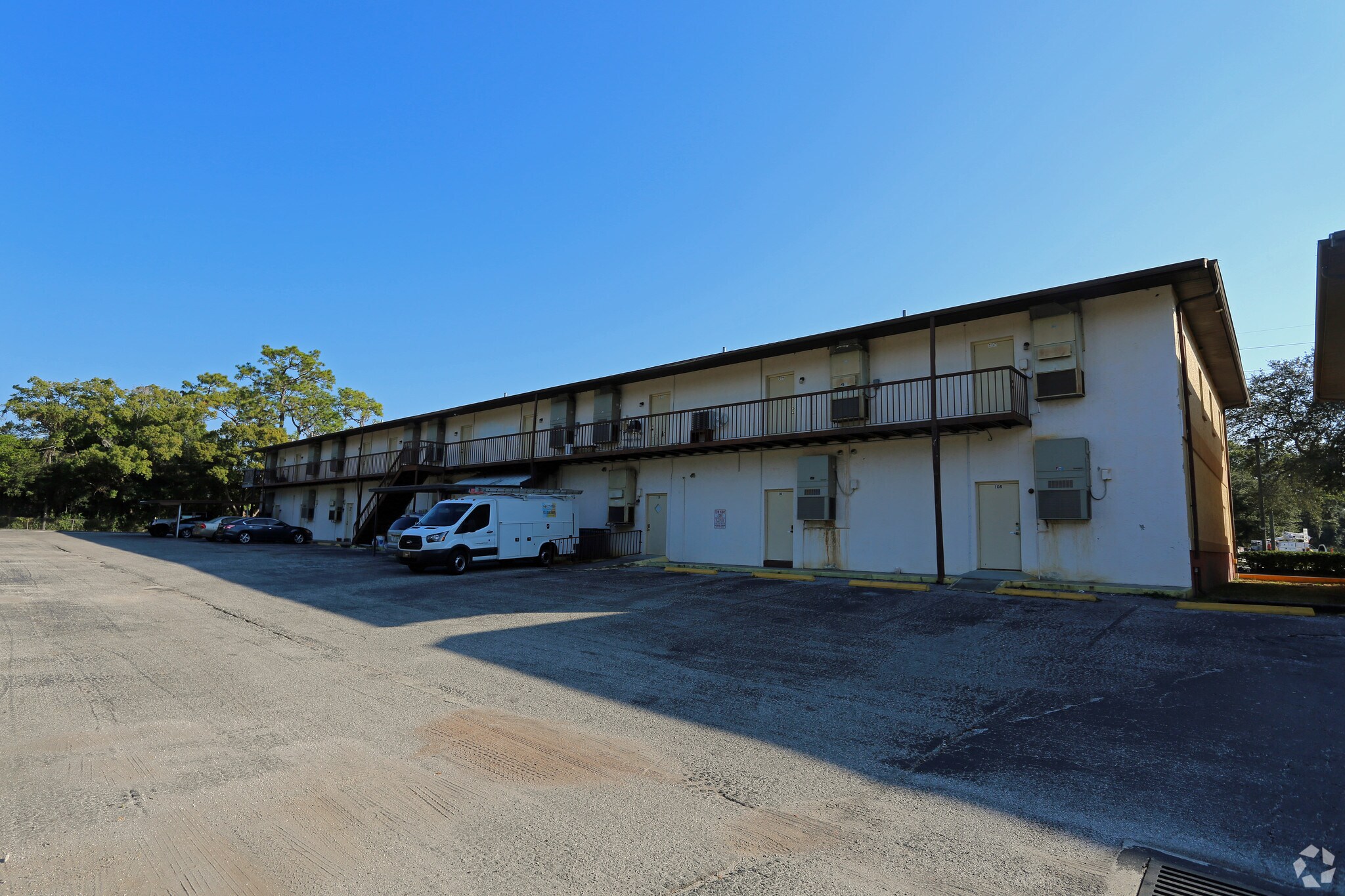 13542 N Florida Ave, Tampa, FL 33613 Woodfield Square 2