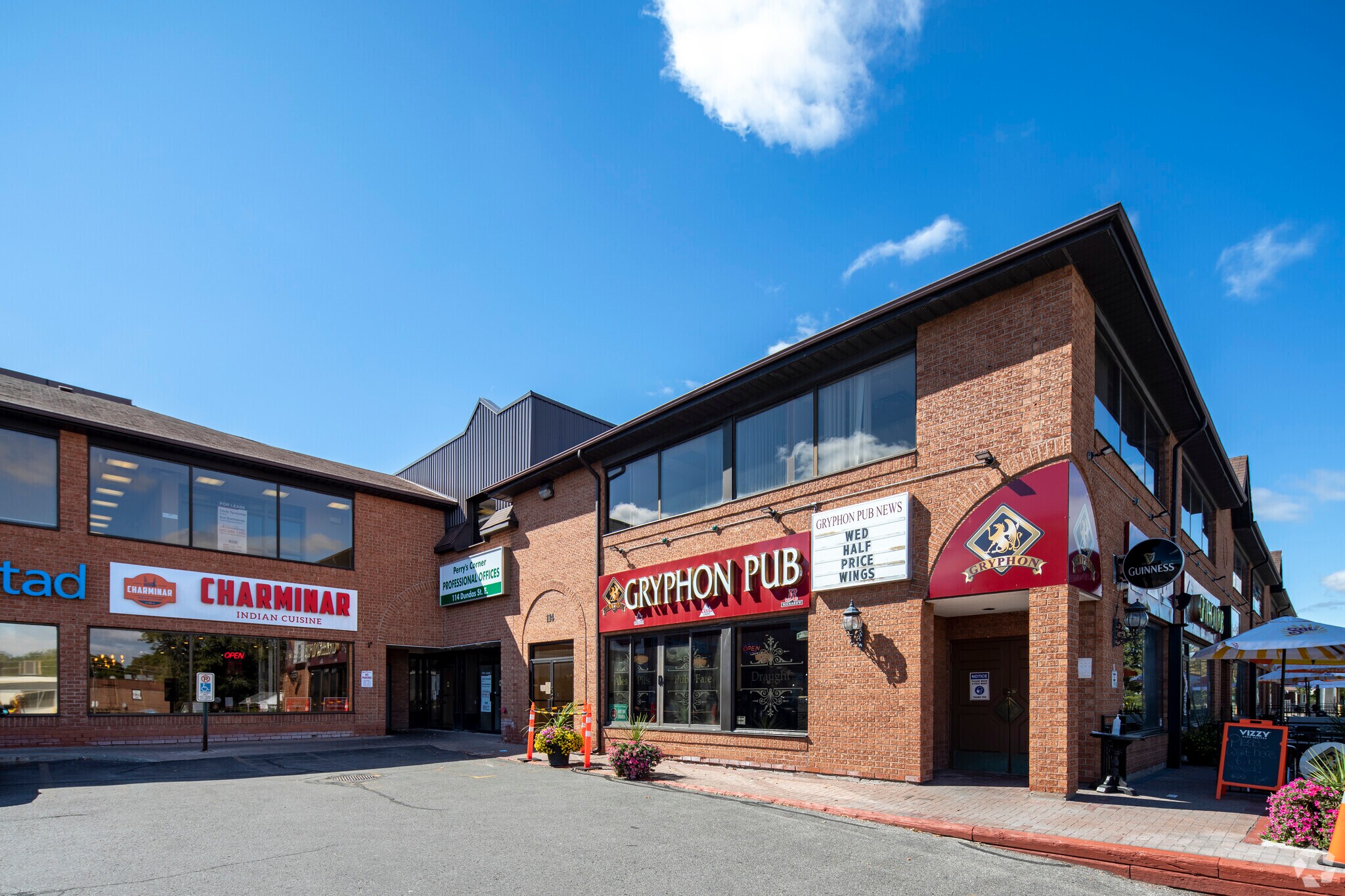 114 Dundas St E, Whitby, ON L1N 2H7 Retail for Lease