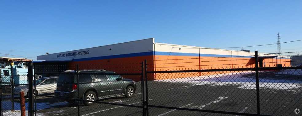 2700 Deepwater Terminal Rd, Richmond, VA for lease - Building Photo - Image 2 of 21