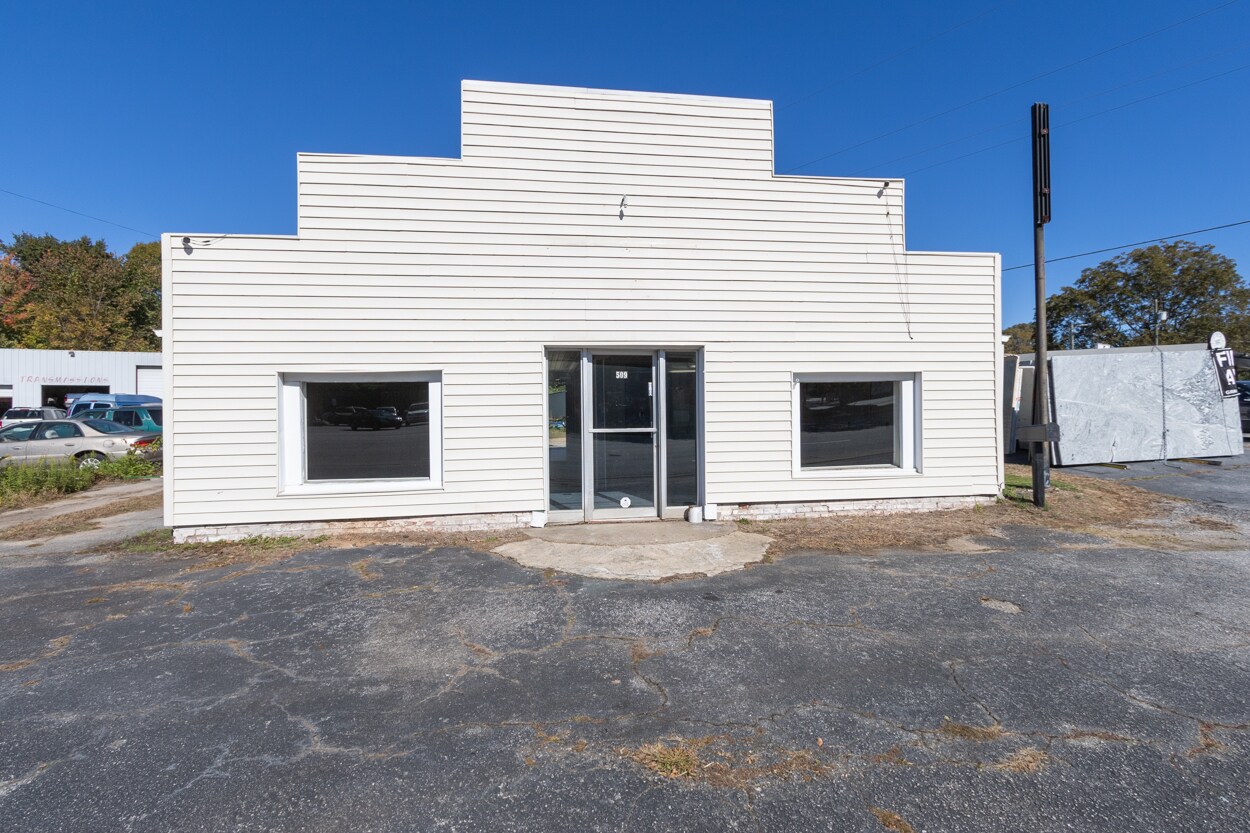 509 E Main St, Easley, SC for sale Building Photo- Image 1 of 1