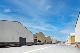 More details for 25545-25710 Springbrook Ave, Santa Clarita, CA - Industrial for Lease