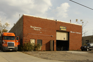 20801 Salisbury Rd, Cleveland OH - Warehouse