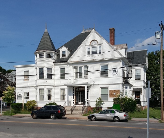 449-451 Broadway, Pawtucket, RI for sale - Building Photo - Image 1 of 1