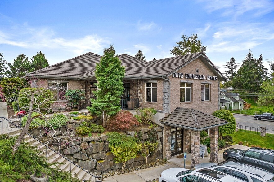 19400 108th Ave SE, Renton, WA for lease - Primary Photo - Image 1 of 13