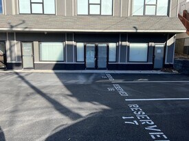 Updated Office / Retail Space - Storefront Property