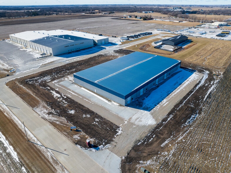 1811 Rich Olive St, Story City, IA for lease - Building Photo - Image 3 of 11