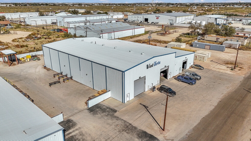 2110 W 44th St, Odessa, TX for sale - Building Photo - Image 3 of 38