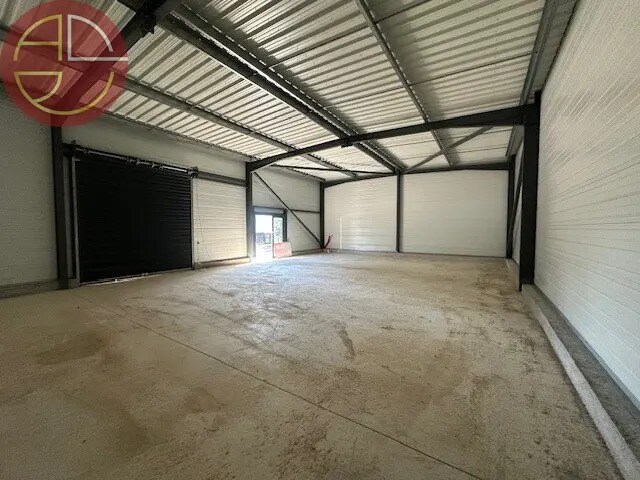 Industrial in Montauban for lease - Building Photo - Image 3 of 7