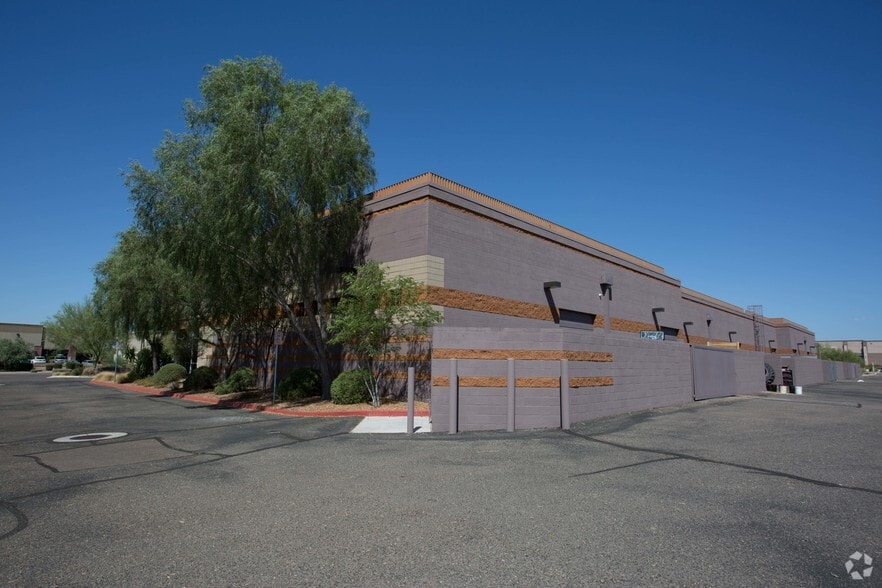 4235 W Opportunity Way, Phoenix, AZ for lease - Building Photo - Image 2 of 4