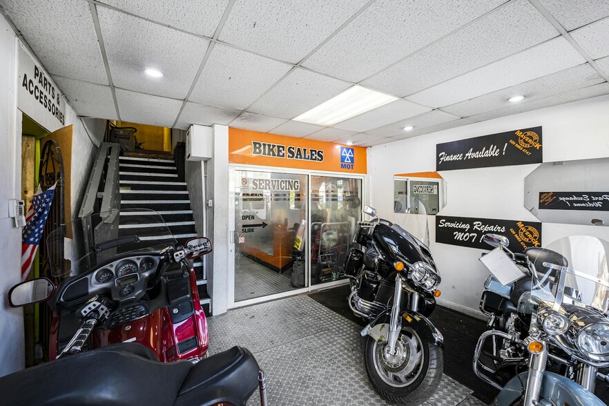 210-212 St. James's Rd, Croydon for sale - Interior Photo - Image 3 of 20