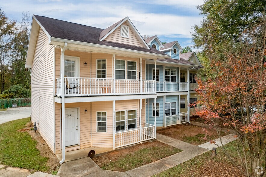 303 Highland Park Dr, Athens, GA 30605