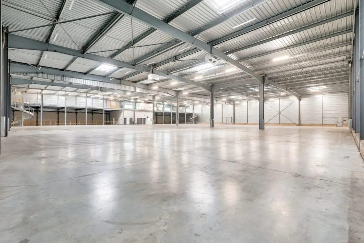 Industrial in Villeparisis for lease Interior Photo- Image 1 of 11
