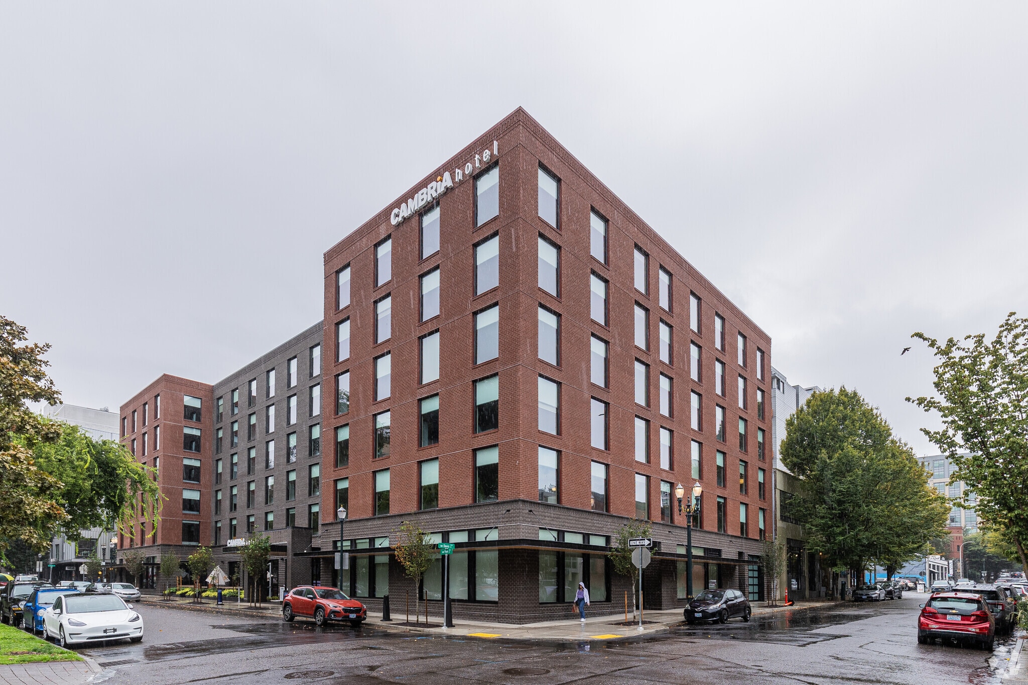 105 NW Park Ave, Portland, OR for lease Primary Photo- Image 1 of 5