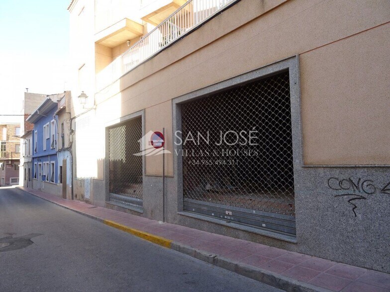 Retail in Aspe, Alicante for sale - Building Photo - Image 2 of 5