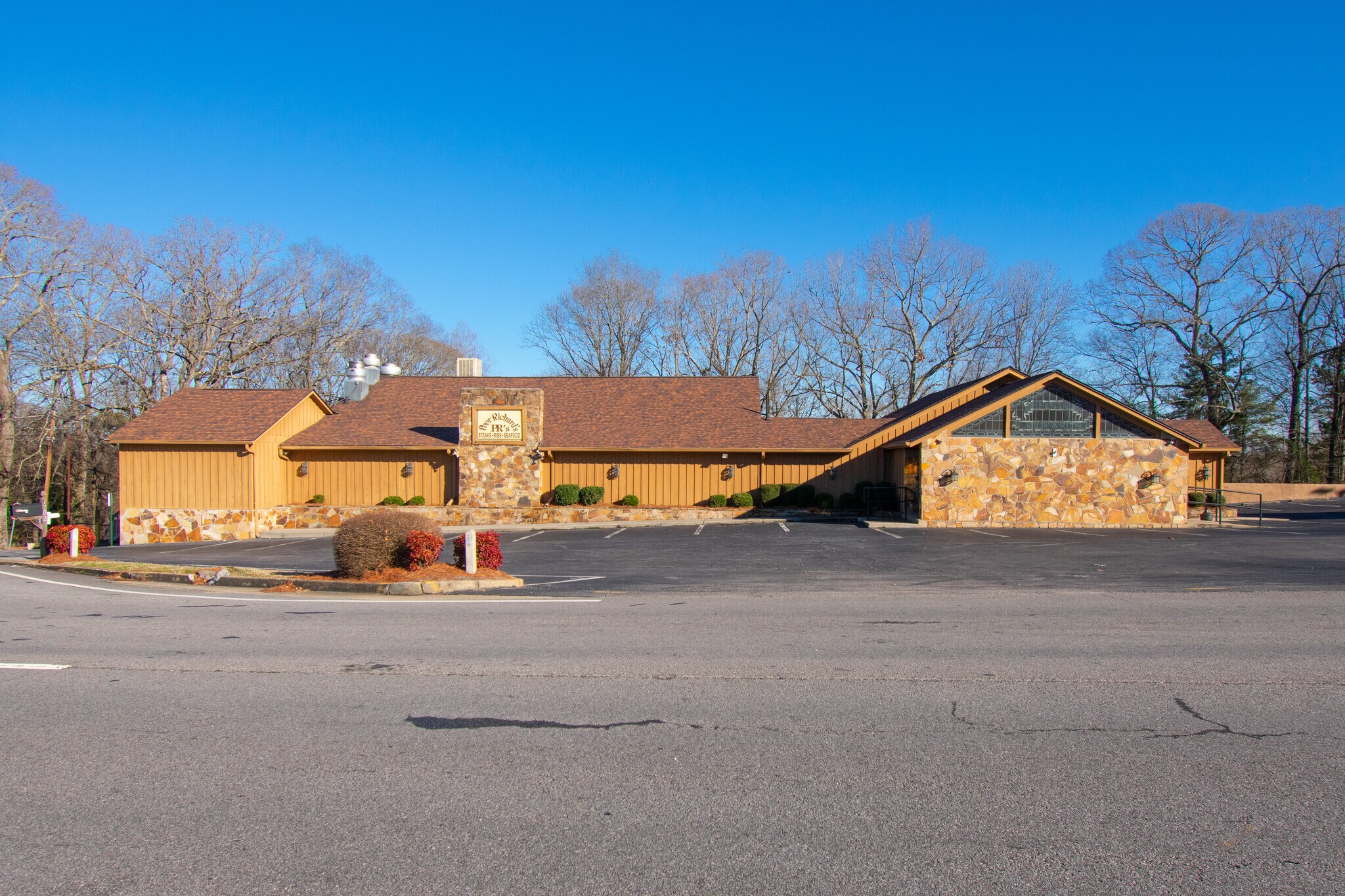 1702 Park Hill Dr, Gainesville, GA for sale Building Photo- Image 1 of 1