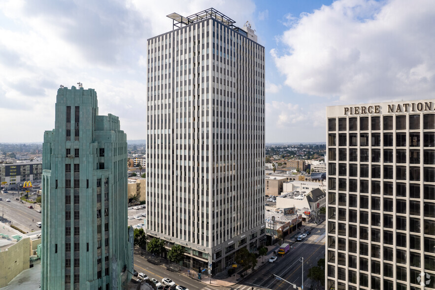 3800 Wilshire Blvd, Los Angeles, CA for sale - Primary Photo - Image 1 of 1