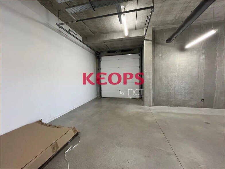 Flex in Toulouse for lease - Building Photo - Image 3 of 4