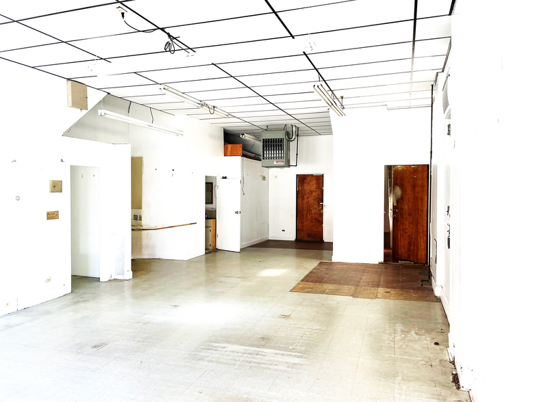 657-659 W Armitage Ave, Chicago, IL for lease - Interior Photo - Image 3 of 6