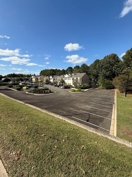 1800 Martin Luther King Jr Pky, Durham, NC for sale - Building Photo - Image 3 of 19